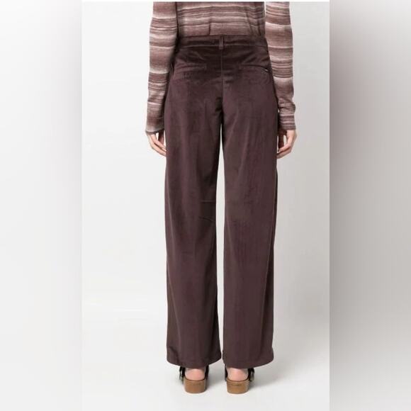NWT LEVI’S PLUM VELVET WIDE LEG BAGGY PANTS SZ 27 - Picture 5 of 13